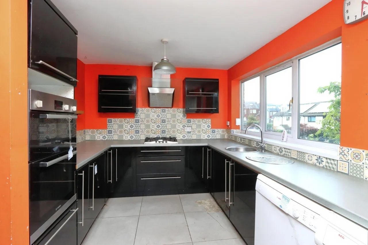 Mount View Road, Sheffield, S8, photo 7