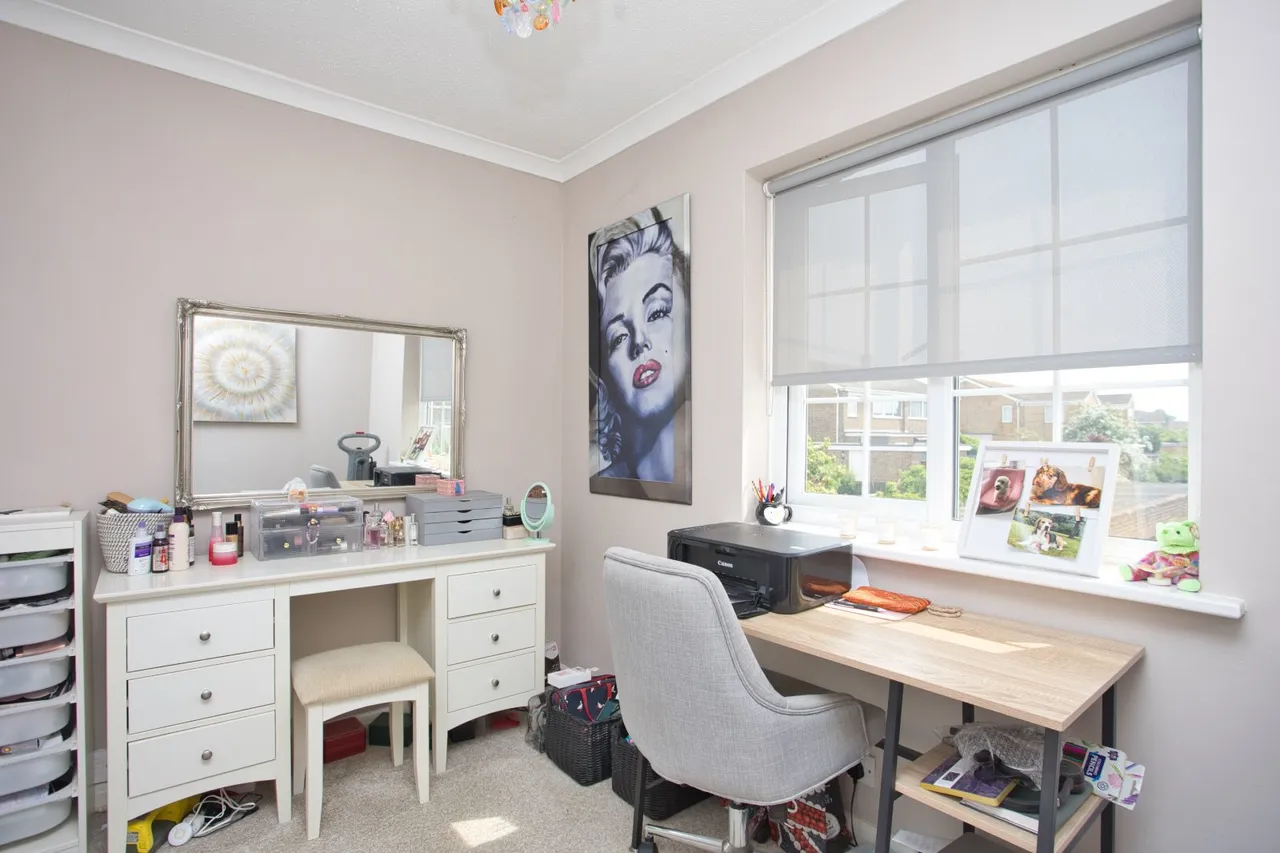 Burton Close, Folkestone, CT19, photo 7
