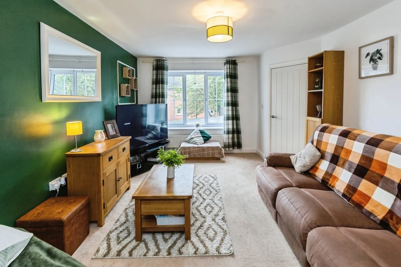 Walkham Court, Gwersyllt, LL11, photo 6