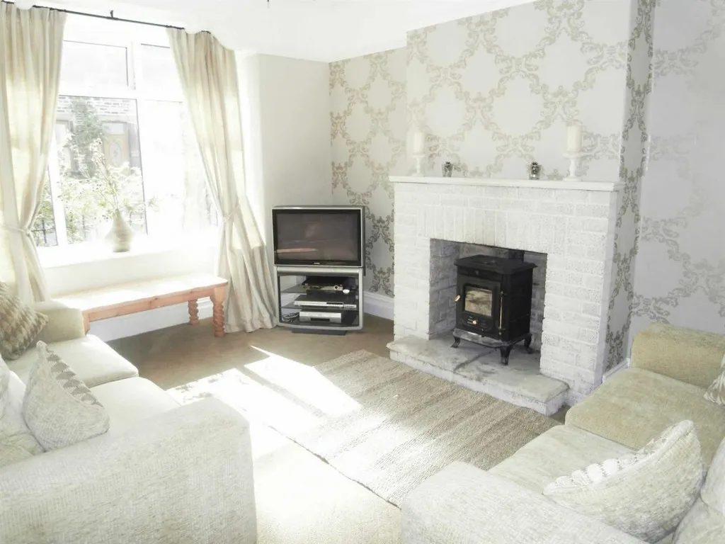 King Street, Eccleshill, photo 4