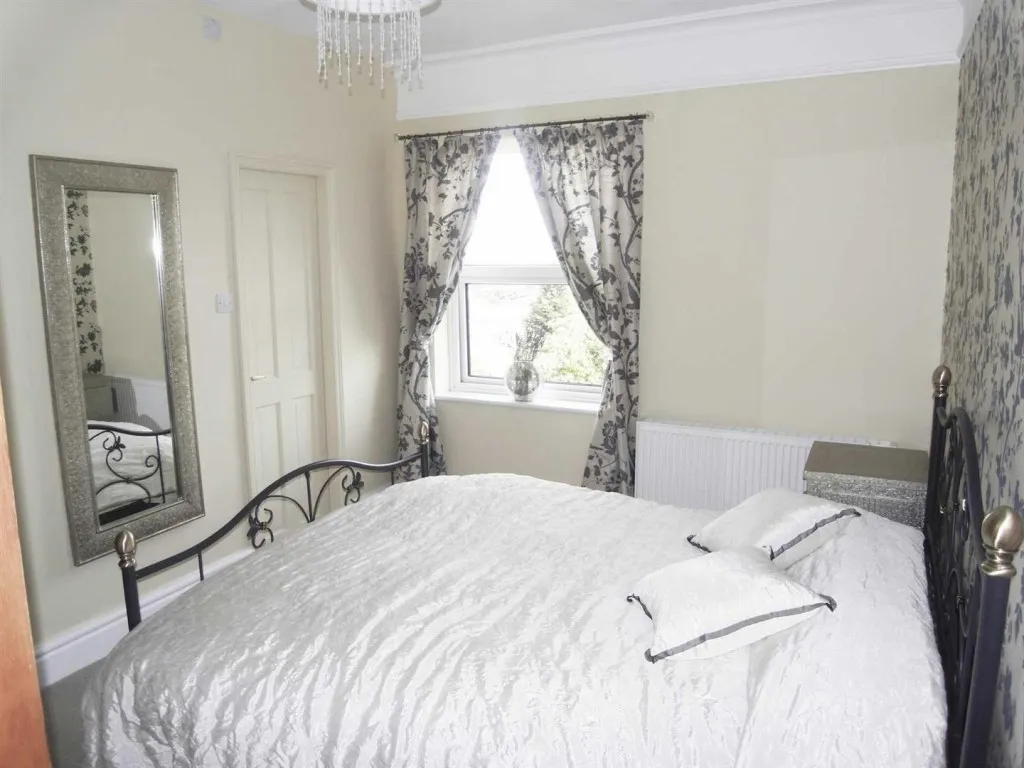 King Street, Eccleshill, photo 9