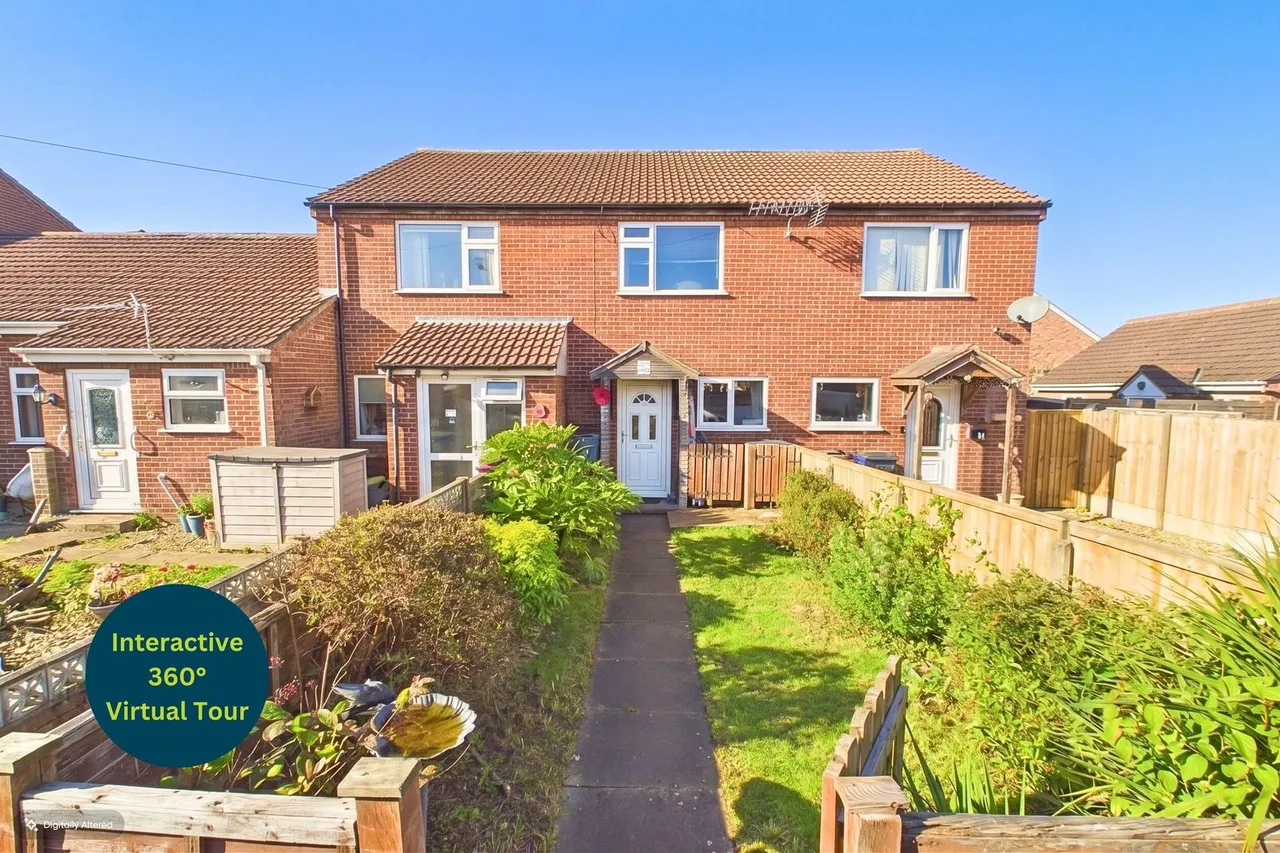 2 bed house for sale, Parks Close, Ulceby, DN39