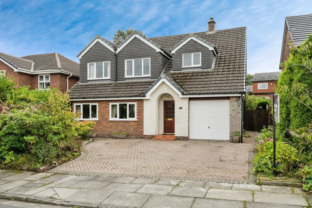 5 bed house for sale, Oakenclough Drive, Bolton, BL1