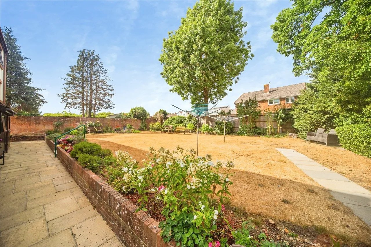 Bitterne Road East, Southampton, SO18, photo 10