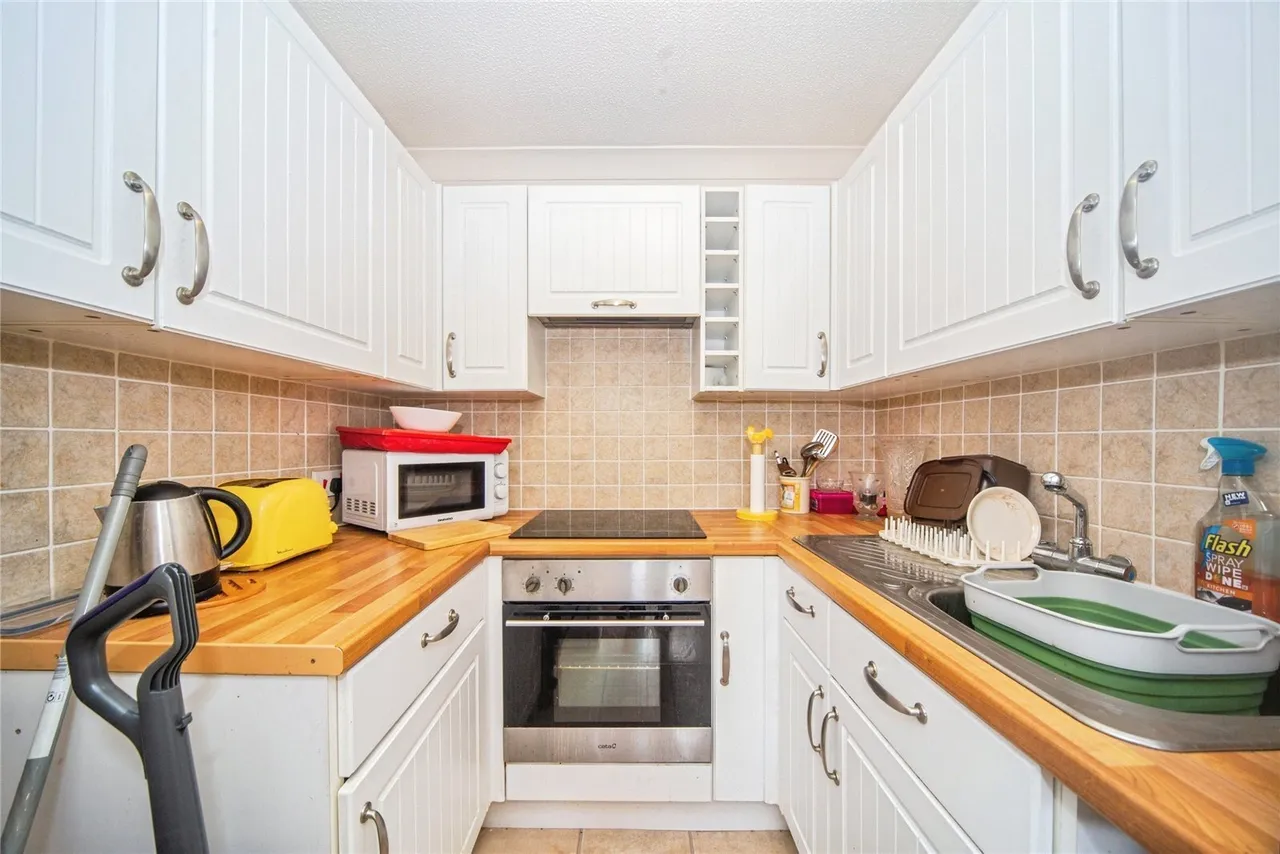 Bitterne Road East, Southampton, SO18, photo 4