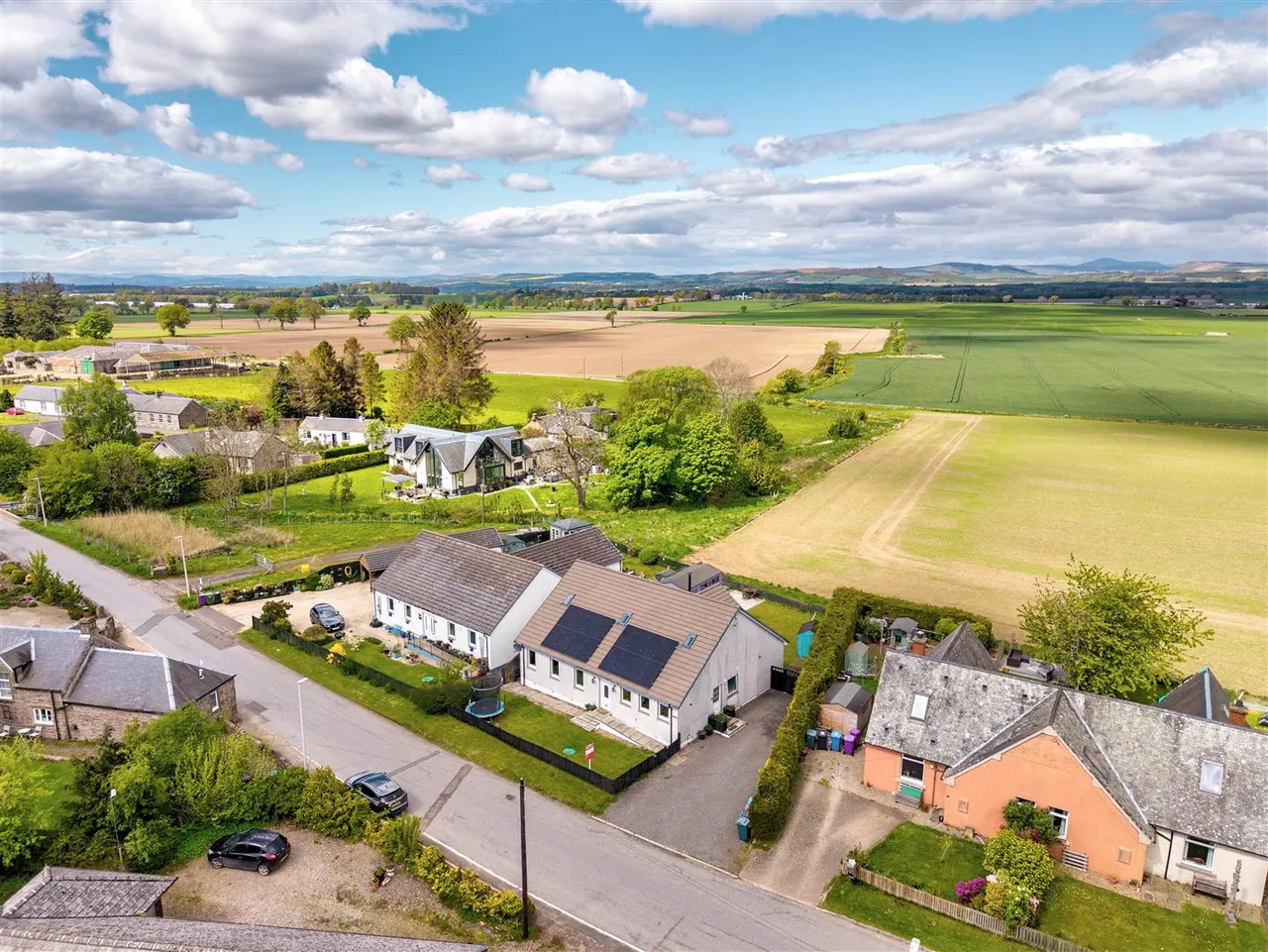 Viewfield, Eassie, photo 2
