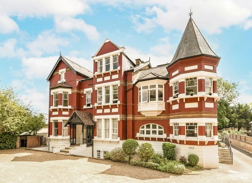 1 bed flat for sale — Langley Avenue, Surbiton, KT6