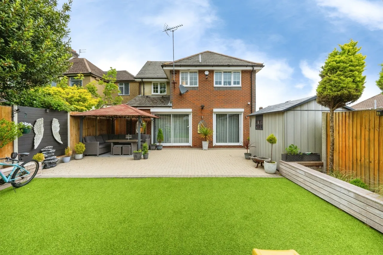 Stanford Road, Luton, Bedfordshire, LU2, photo 25