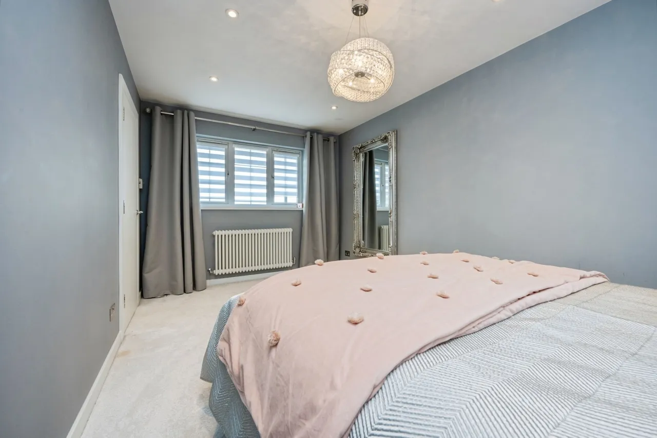 Stanford Road, Luton, Bedfordshire, LU2, photo 19