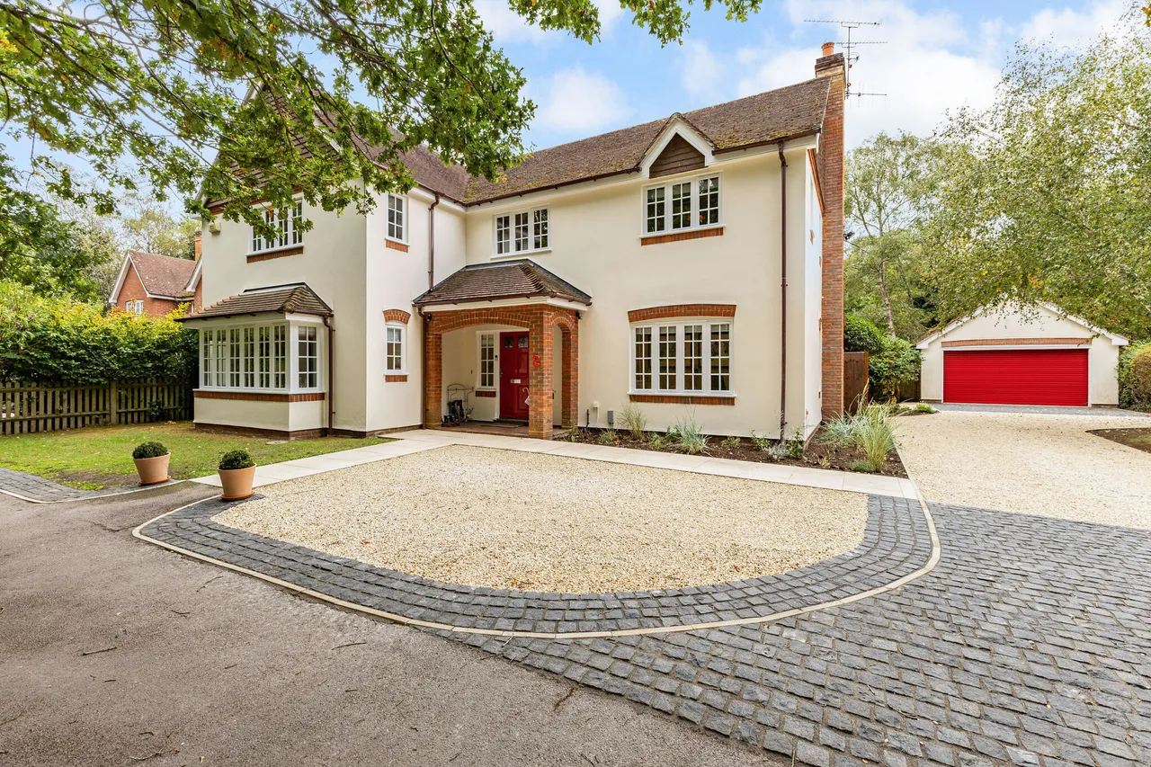 4 bed house for sale, Bunces Shaw Road, Farley Hill, RG7