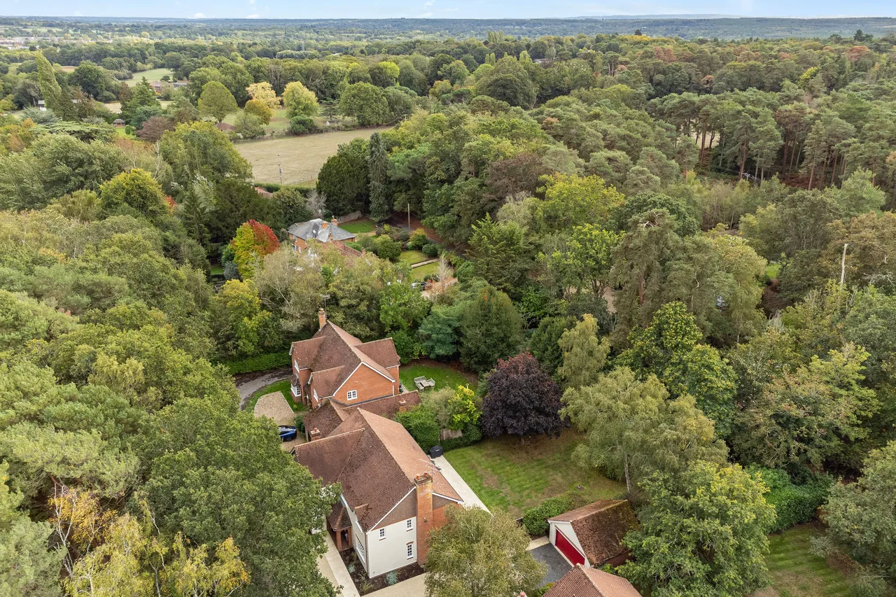 Bunces Shaw Road, Farley Hill, RG7, photo 8