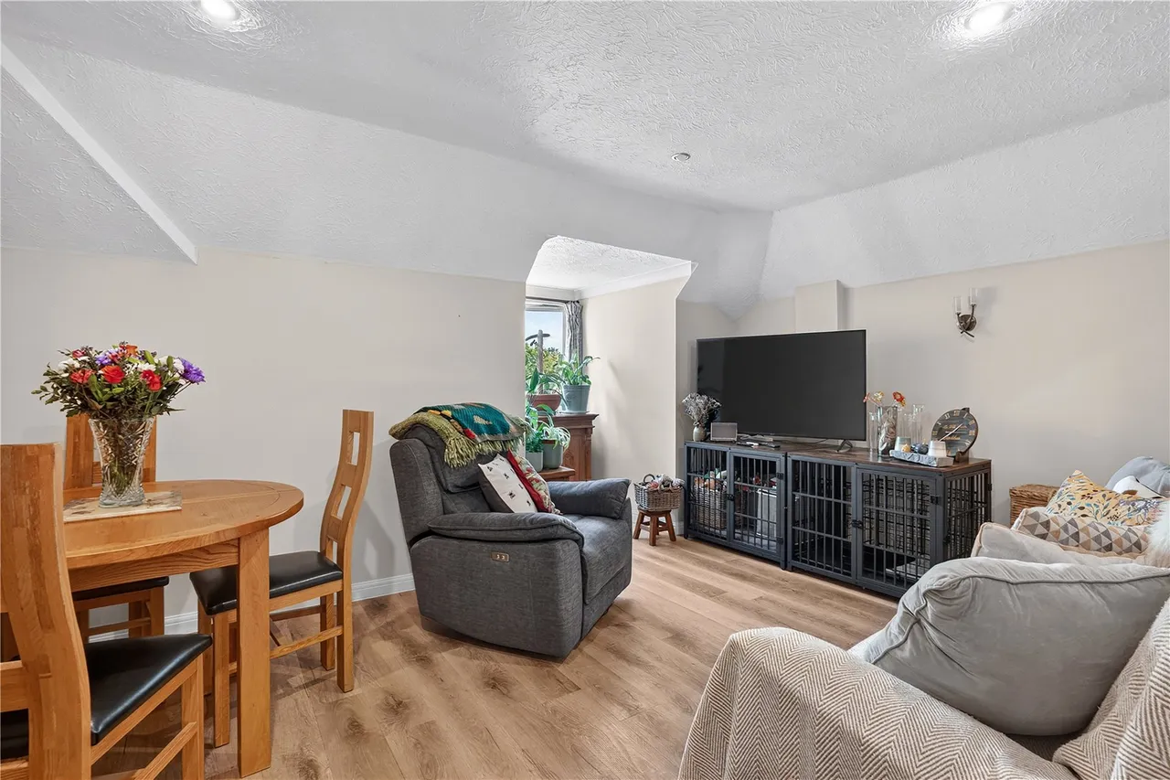Anchor Hill, Knaphill, GU21, photo 3