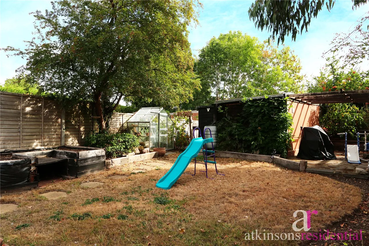 Kenilworth Crescent, Enfield, Middlesex, EN1 3RG, photo 19