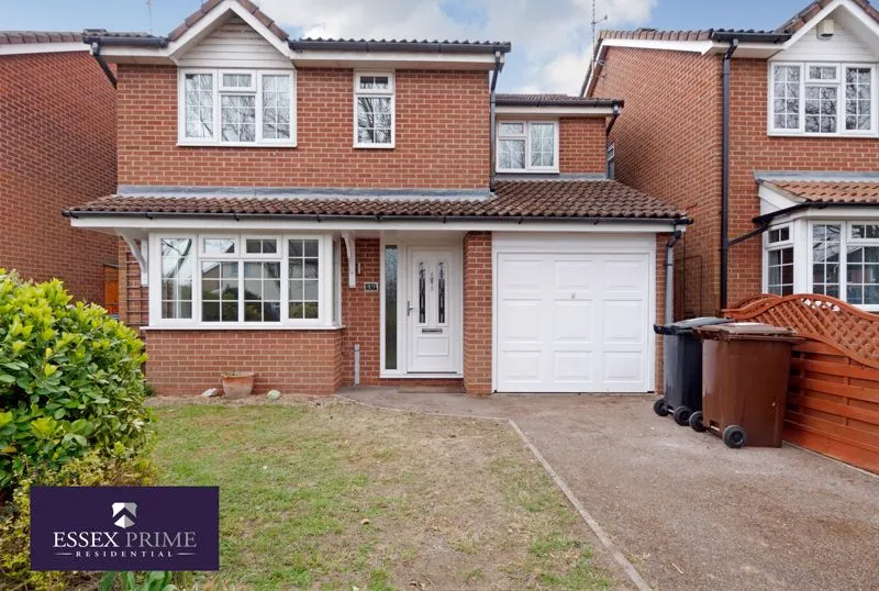 4 bed house for sale — Mountbatten Drive, Colchester CO2 8BH