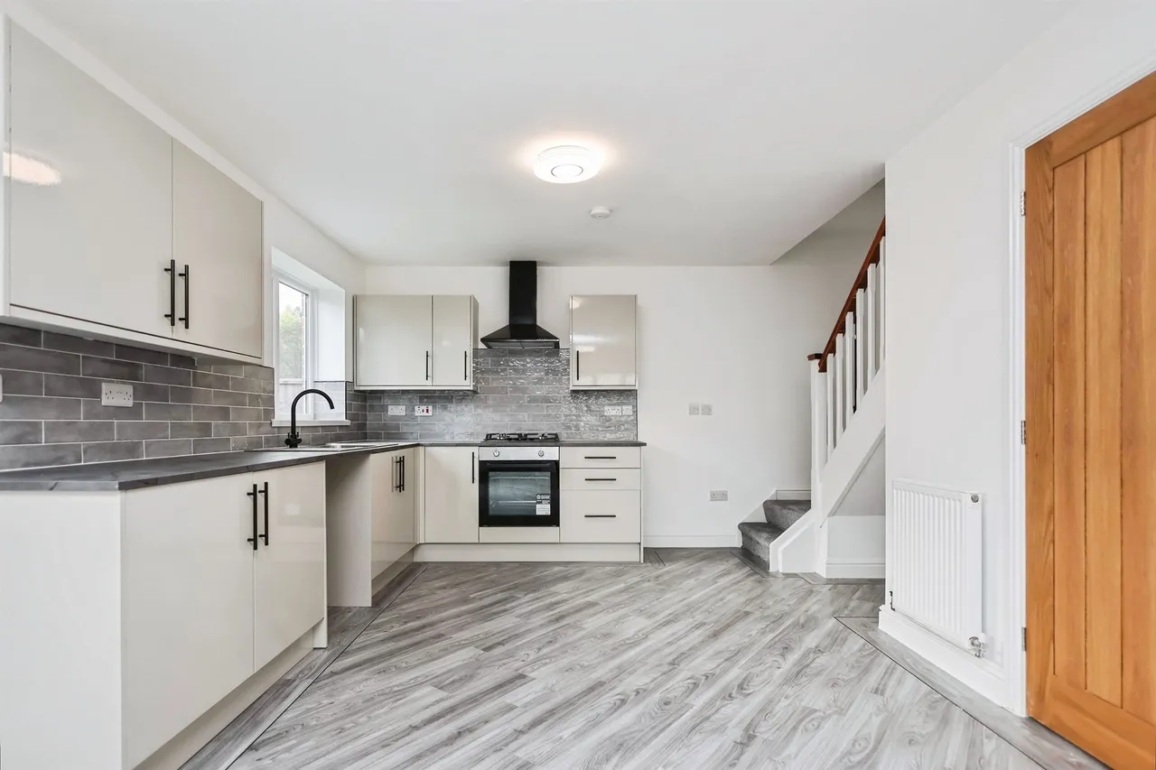 Perry Park Road, Rowley Regis, photo 2