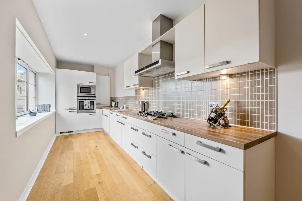 100 Canniesburn Quadrant, Bearsden, G61 1RW, photo 13