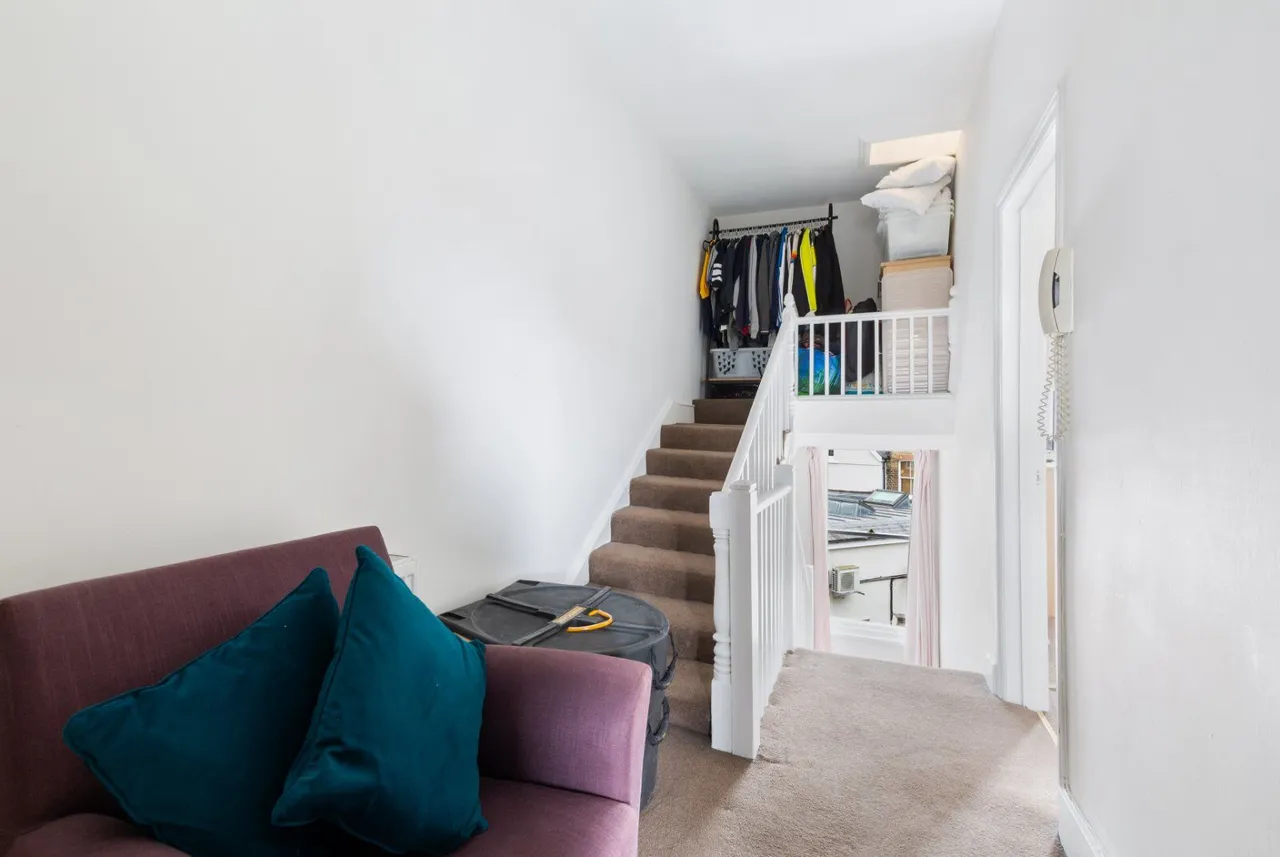 High Street, Wimbledon, SW19, photo 8