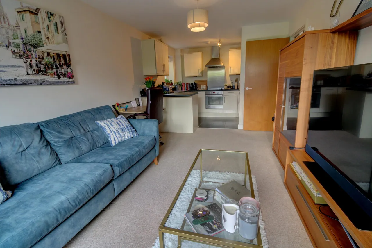 Enborne Road, Newbury, RG14, photo 4