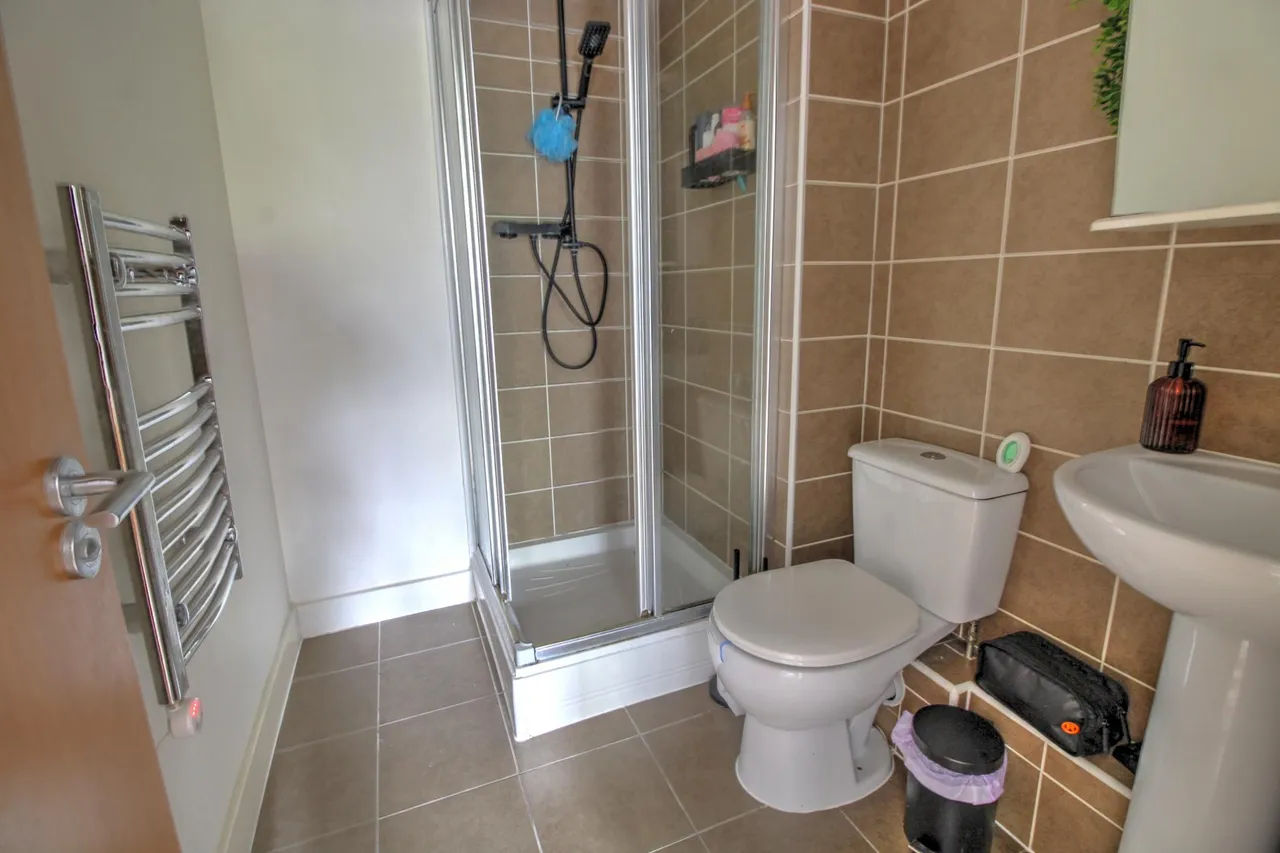 Enborne Road, Newbury, RG14, photo 6