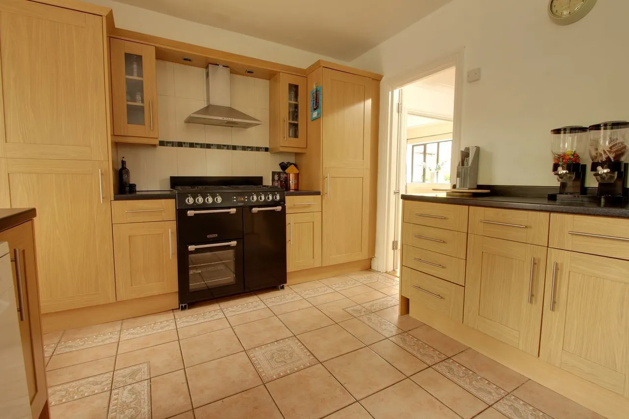 Princes Road, Shepton Mallet, BA4, photo 12