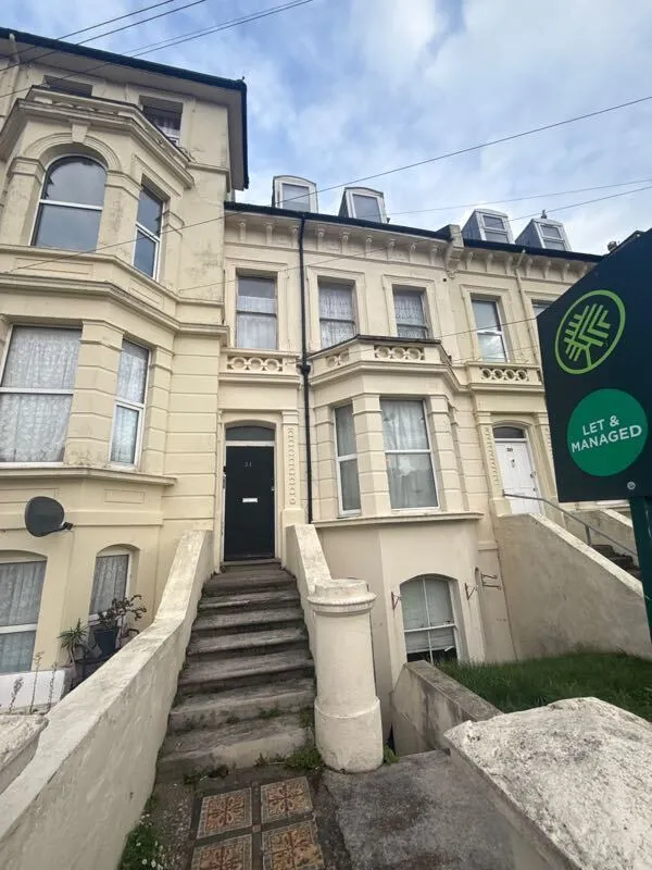 4 bed character property for sale — Kenilworth Road, St. Leonards-On-Sea