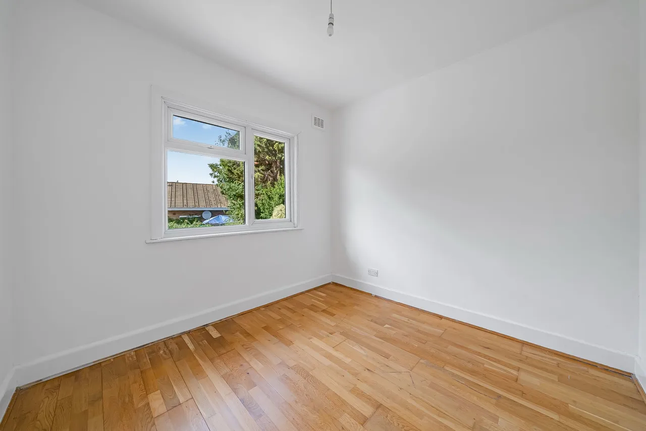 Luffman Road, London, SE12 9SX, photo 12