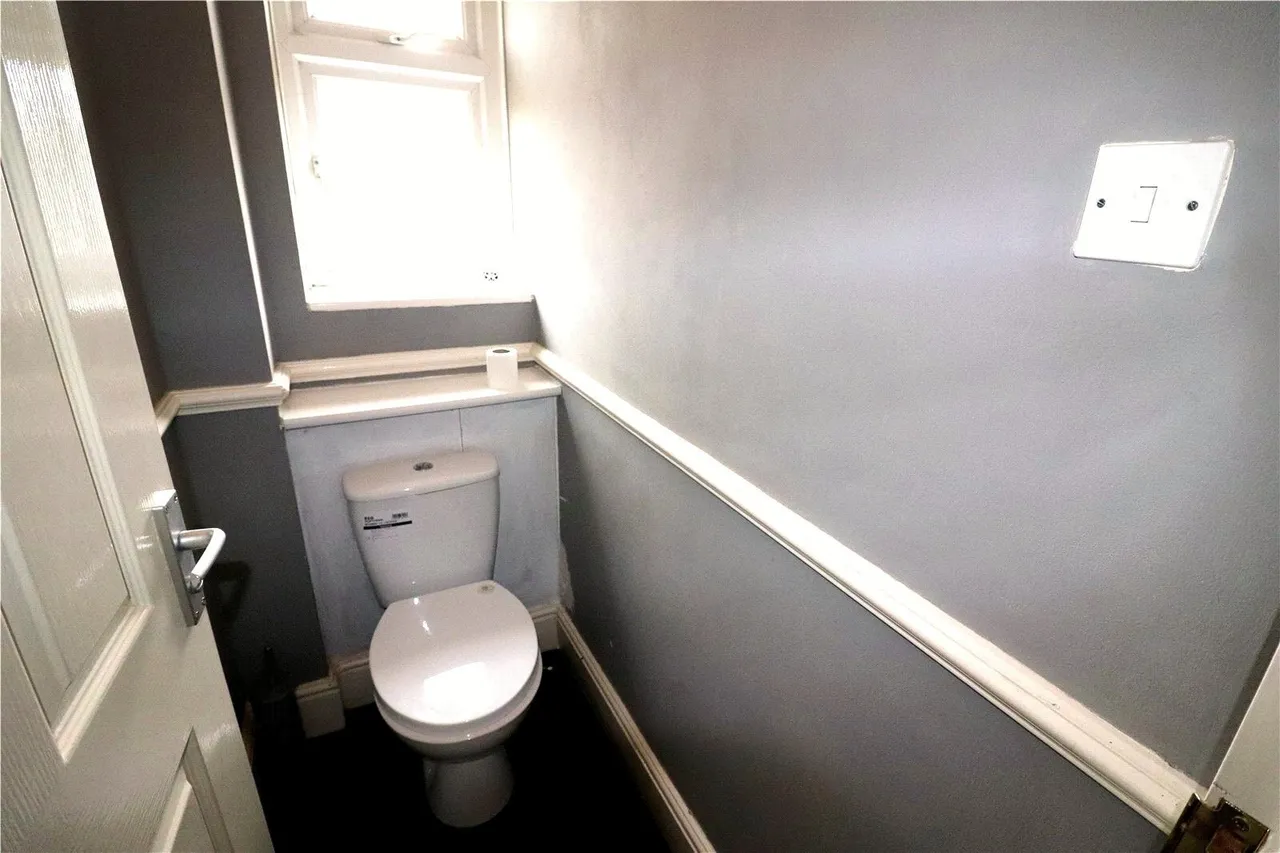 Don Court, Witham, CM8, photo 9