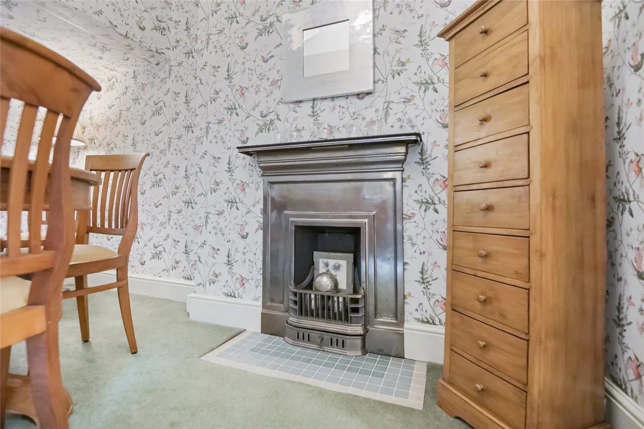 Central Avenue, Cambuslang, Glasgow, South Lanarkshire, G72, photo 8