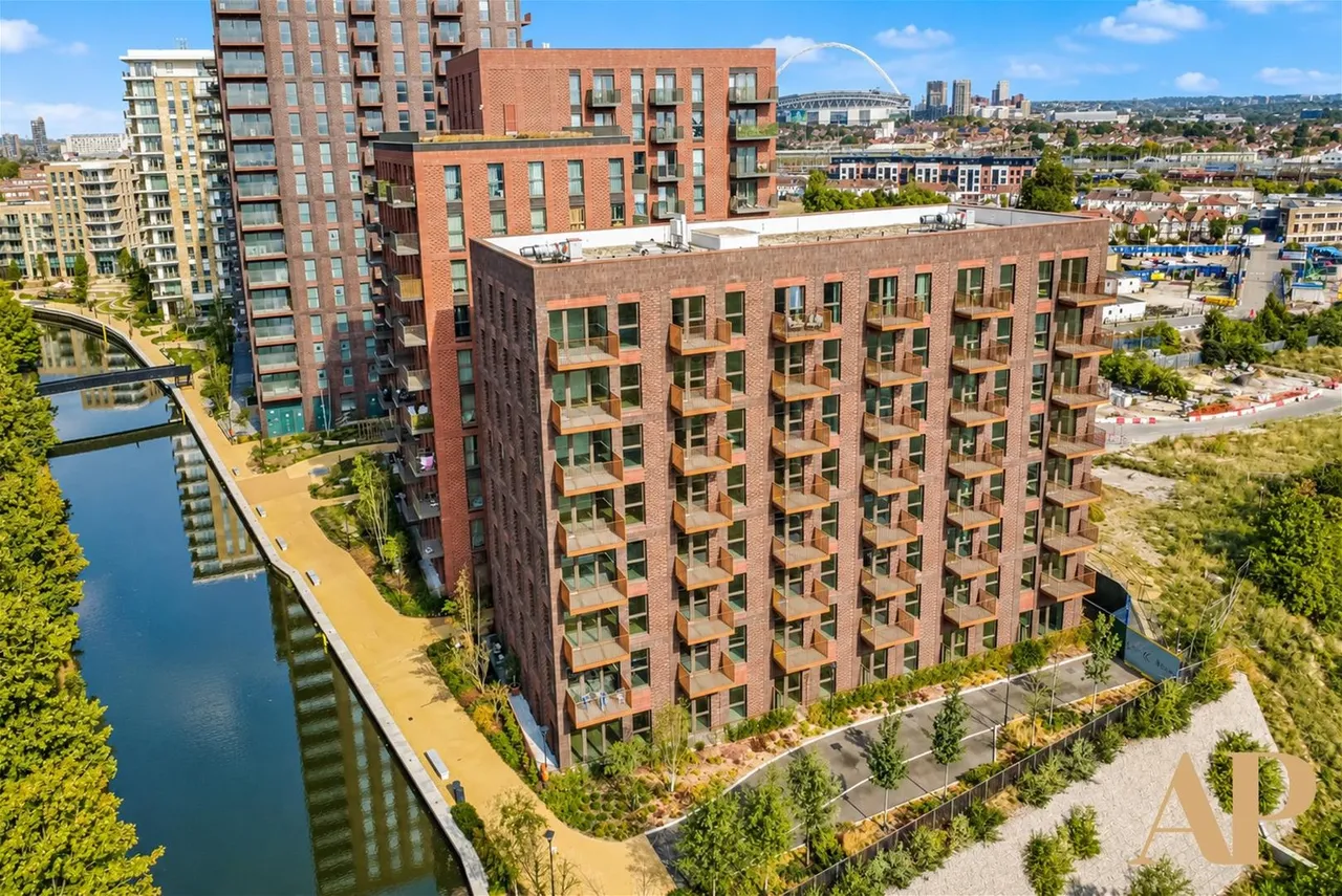 Quay Walk, Wembley, HA0, photo 20