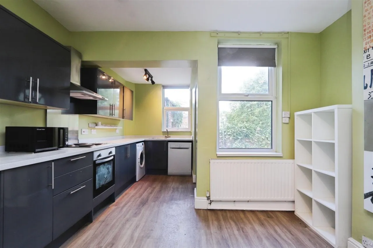Hunter House Road, Sheffield, S11 8TW, photo 4