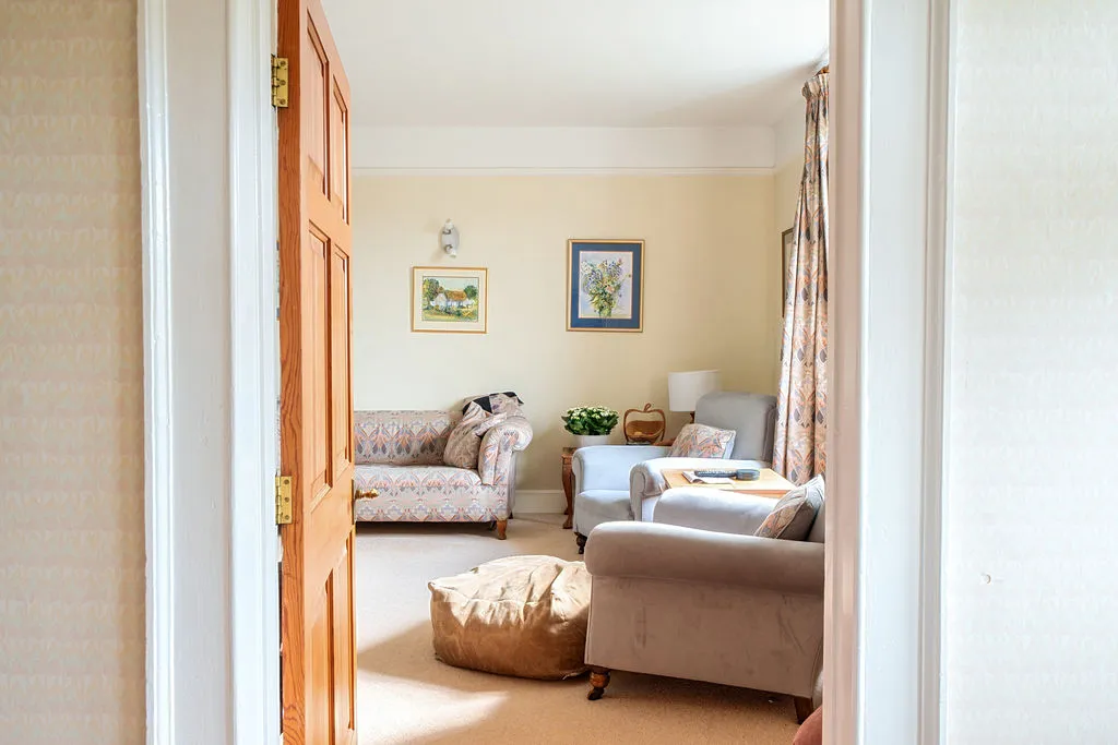 Balls Farm Road, Ide, Exeter, photo 9