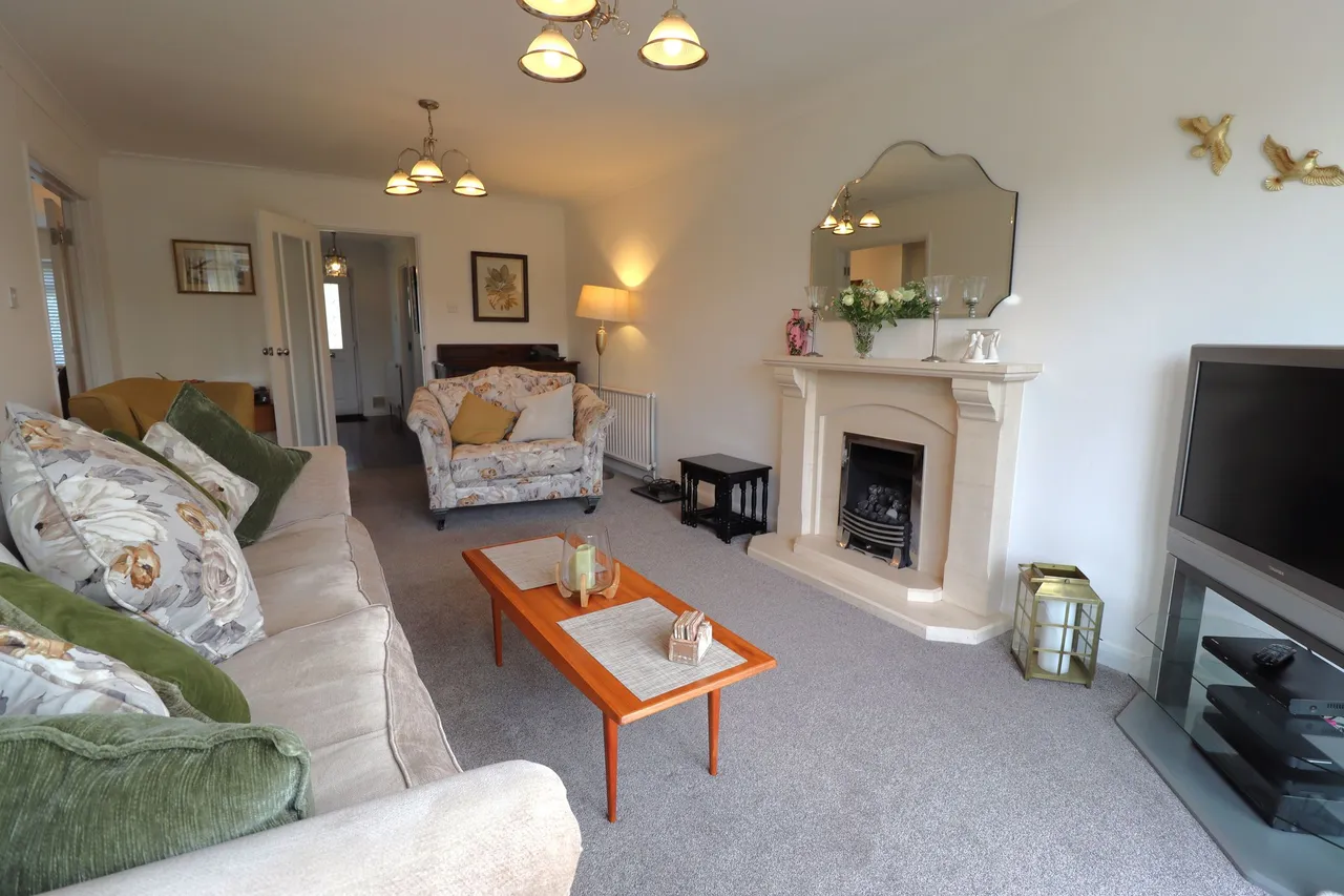Hill Avenue, Wickford, SS11, photo 5