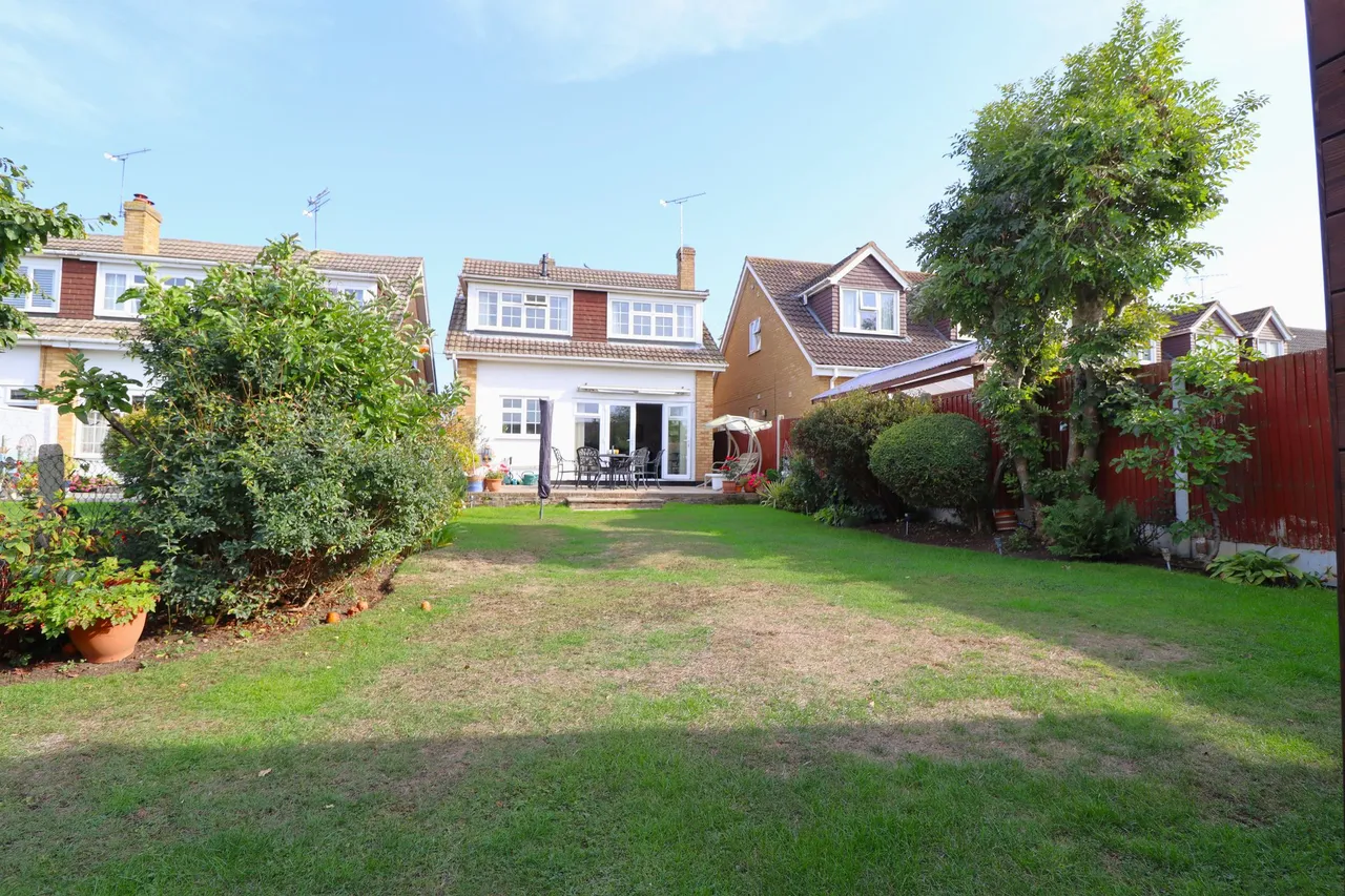 Hill Avenue, Wickford, SS11, photo 18