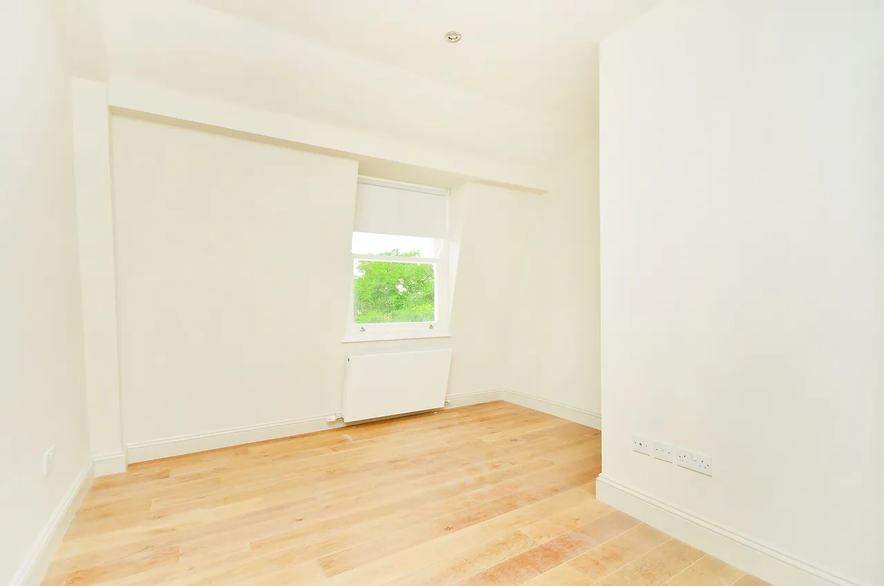 Flat 5 Liberal House, 322 Brixton Road, London, photo 4