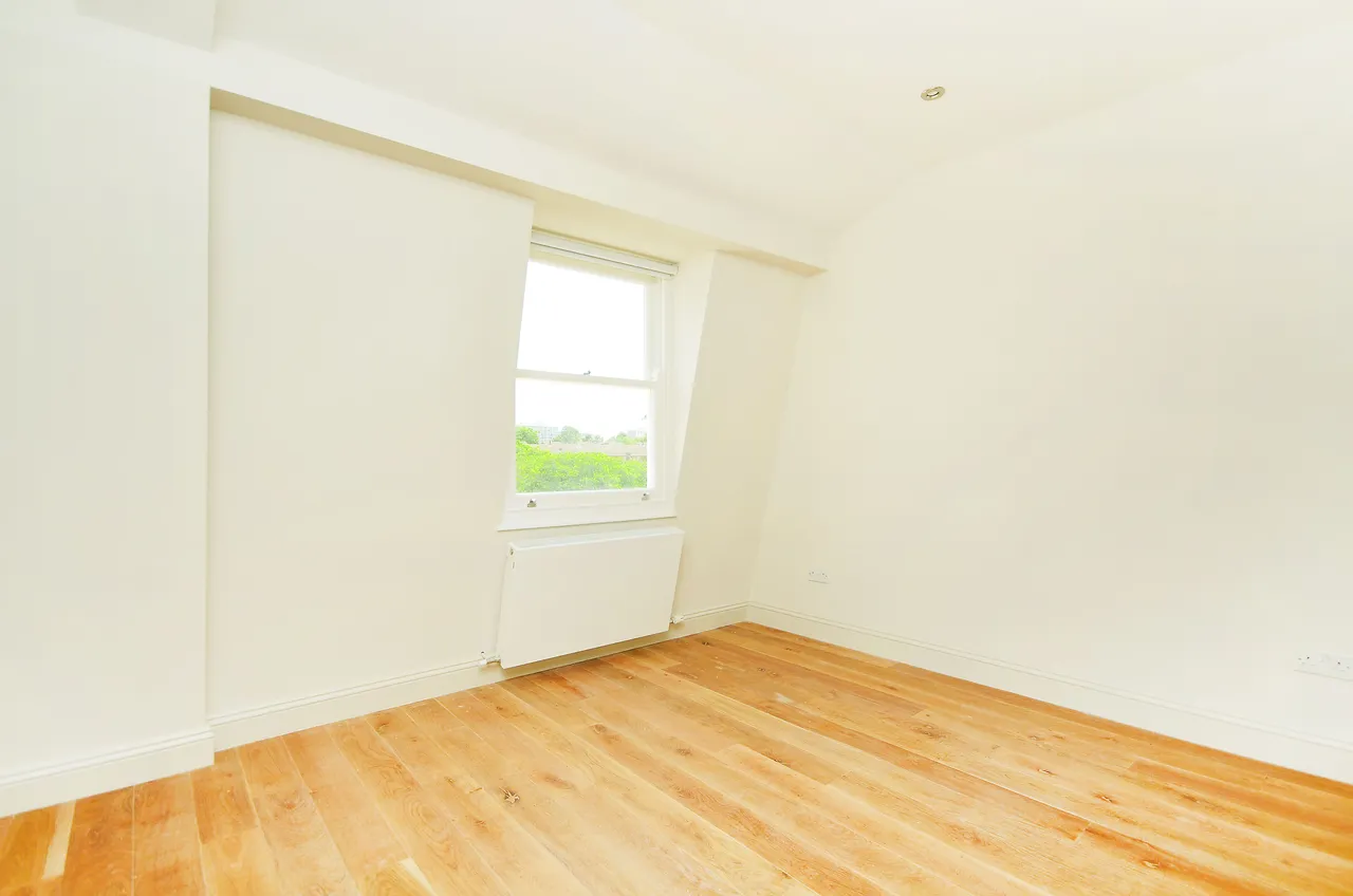 Flat 5 Liberal House, 322 Brixton Road, London, photo 3