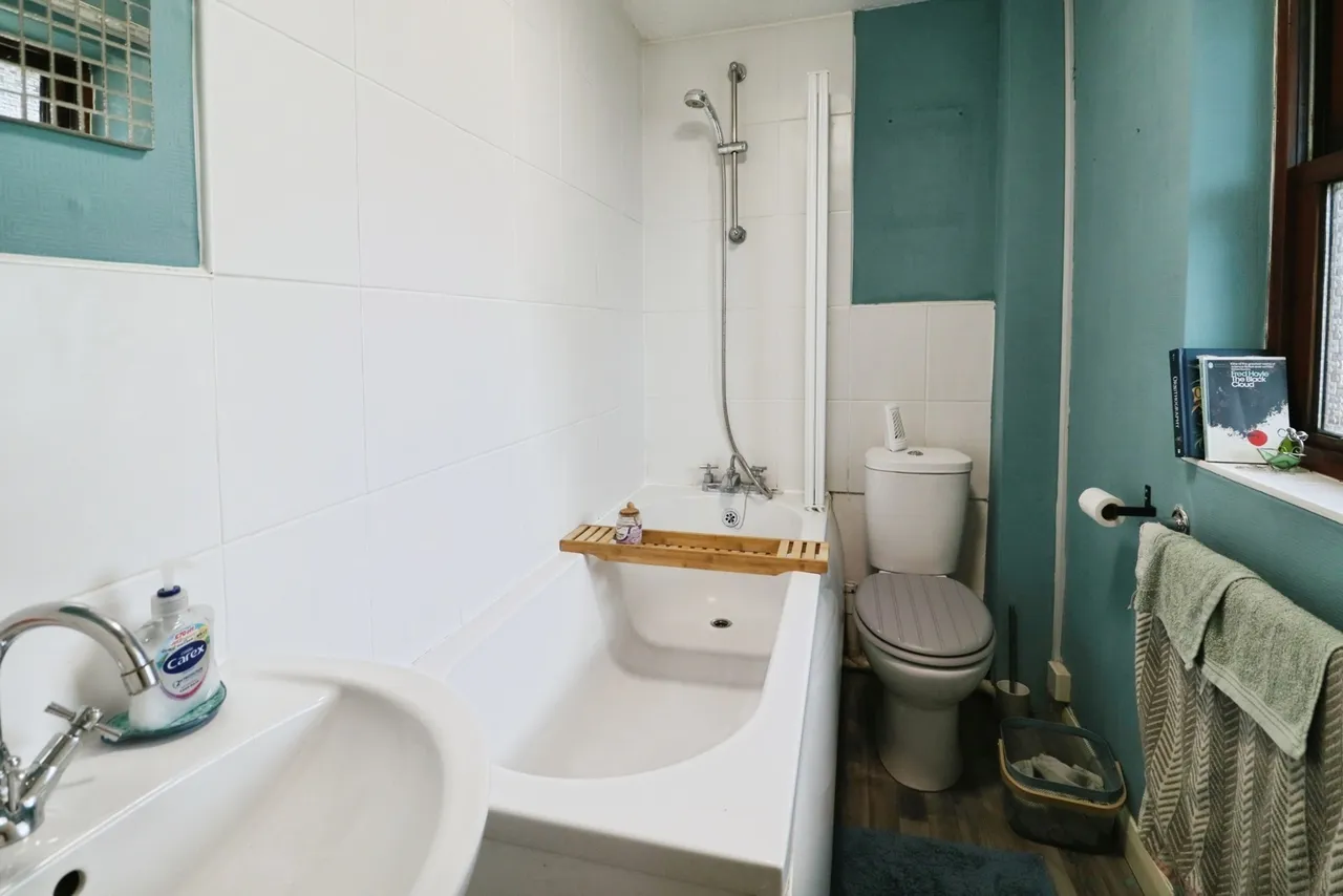 Star Street, CARDIFF, South Glamorgan, CF24, photo 17
