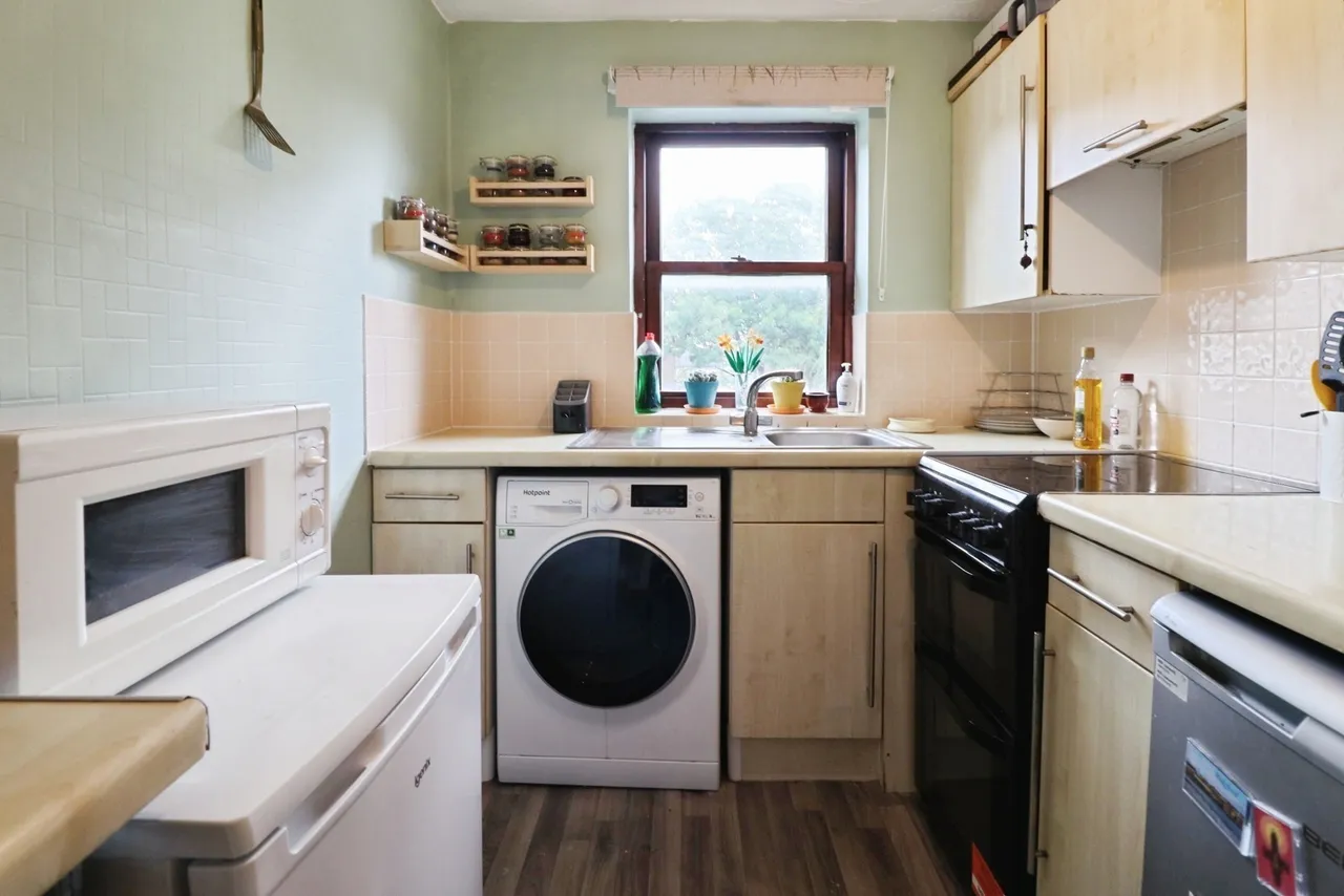 Star Street, CARDIFF, South Glamorgan, CF24, photo 7