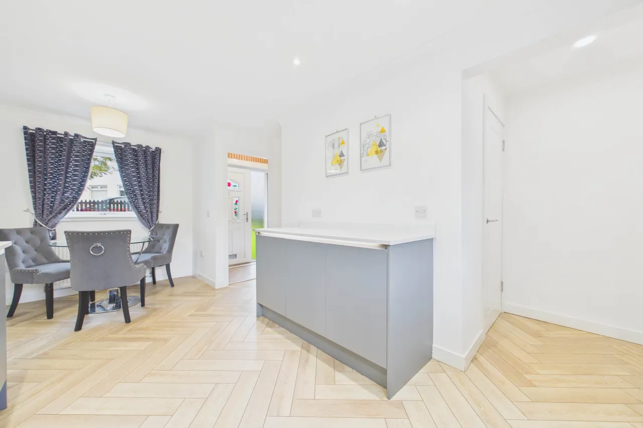 Timmons Terrace, Chapelhall, photo 8