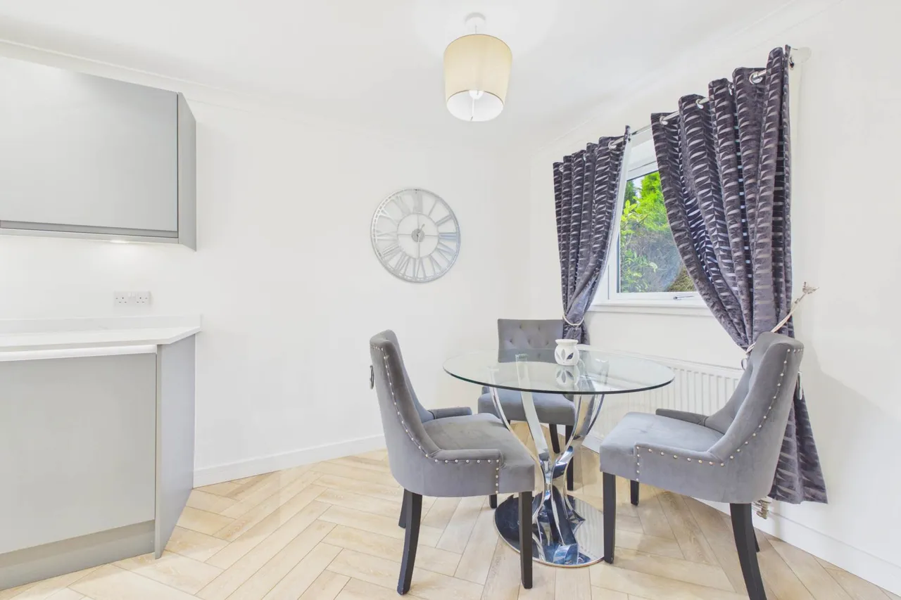 Timmons Terrace, Chapelhall, photo 9