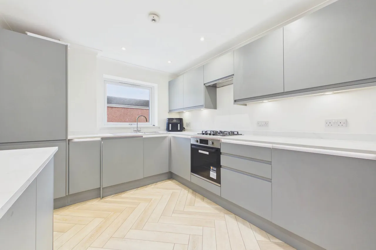 Timmons Terrace, Chapelhall, photo 6
