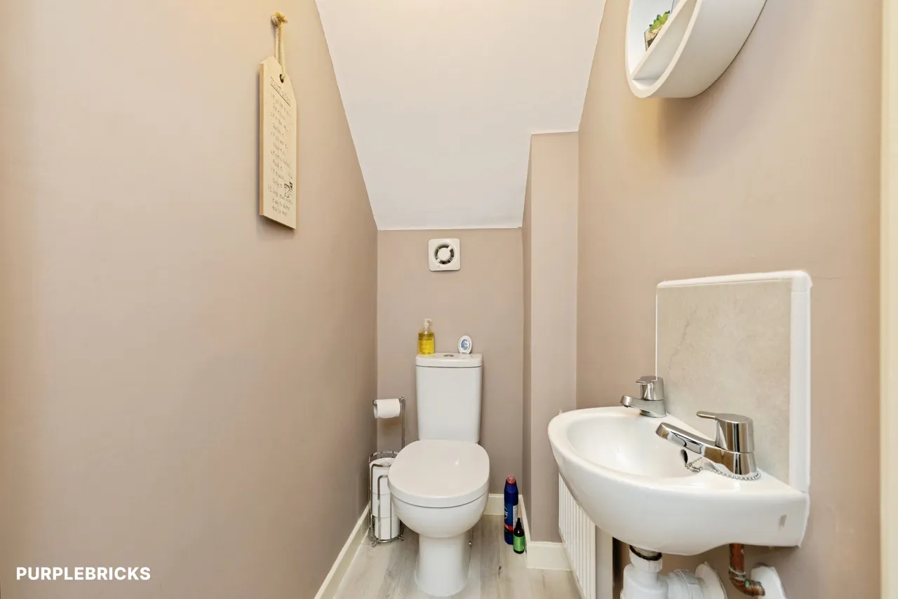 Saunton Gardens, Cramlington, NE23, photo 10