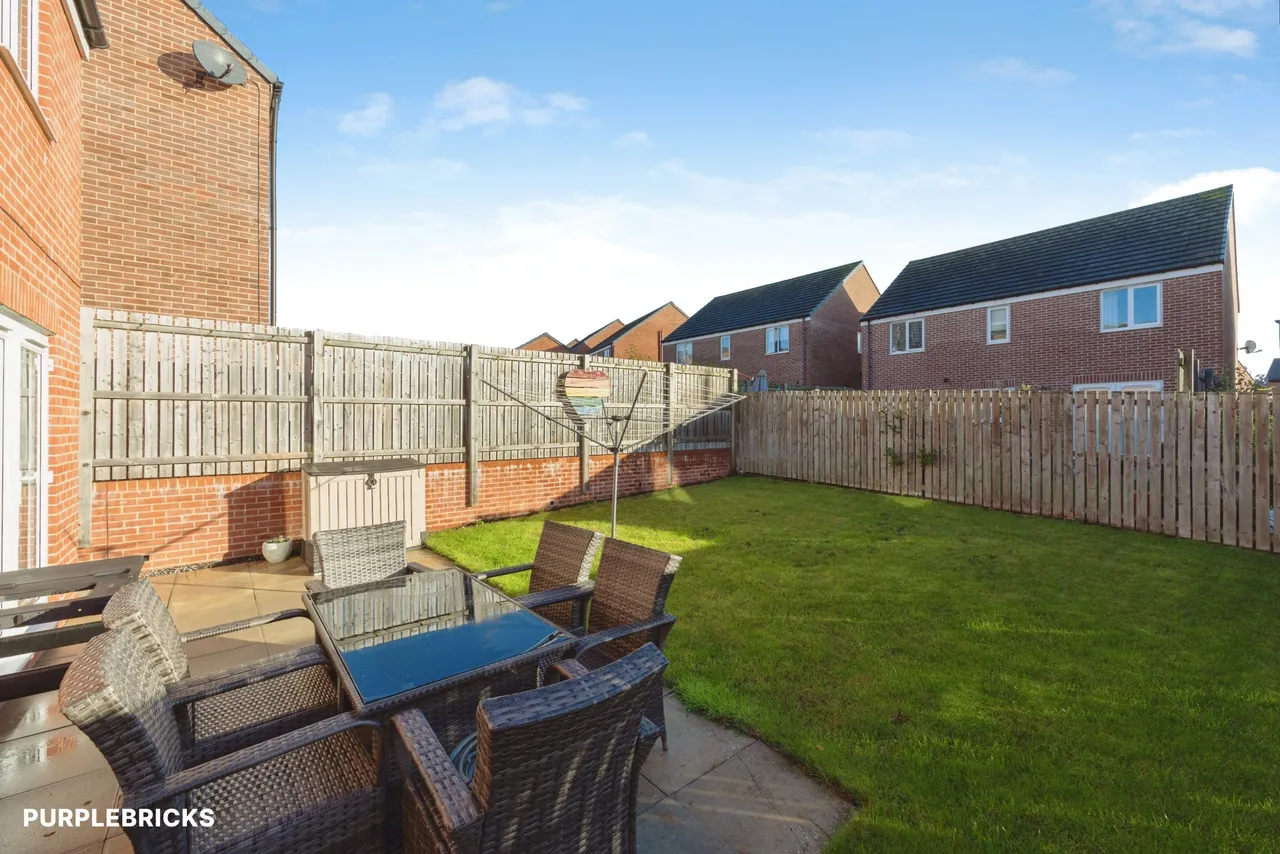 Saunton Gardens, Cramlington, NE23, photo 4