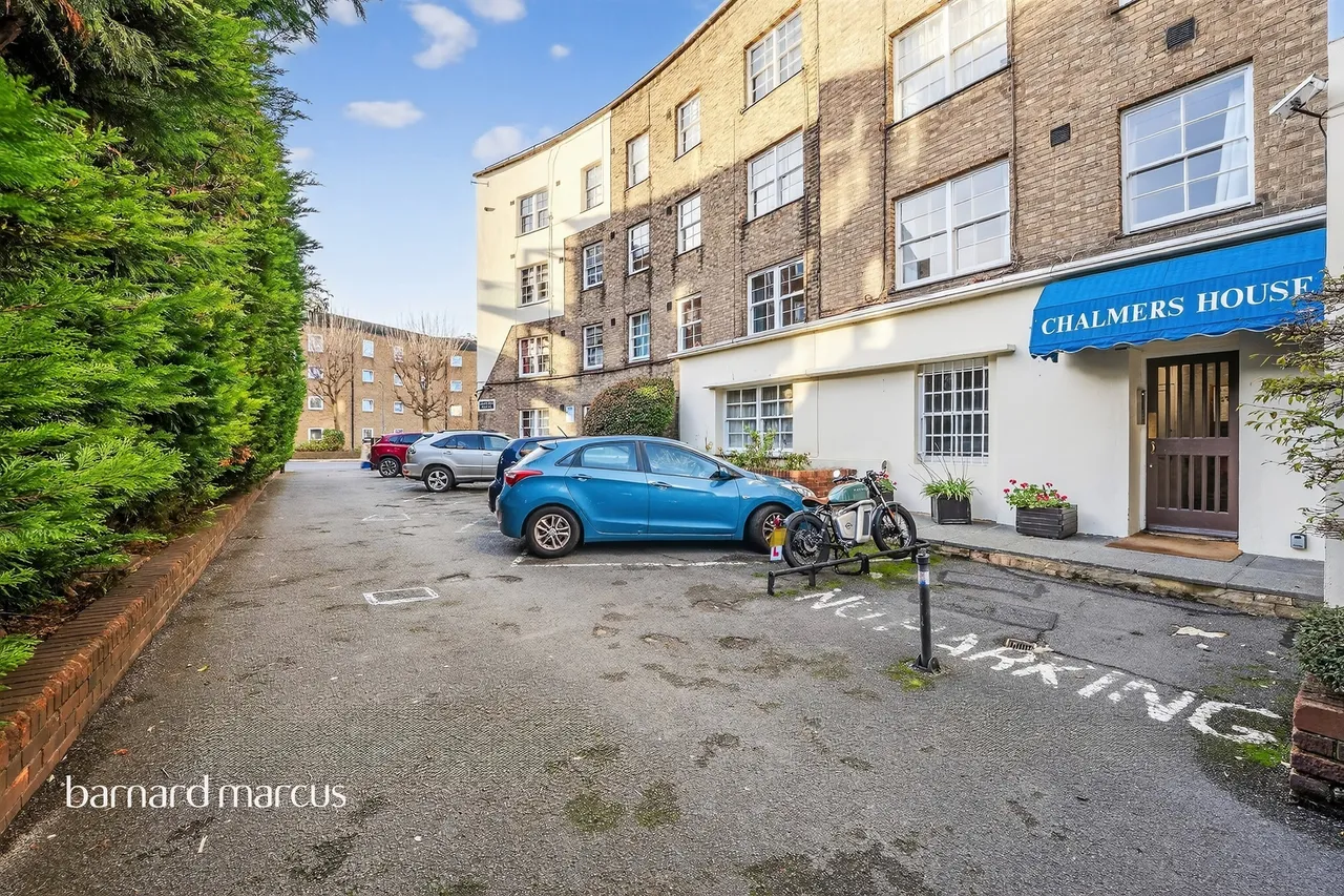 York Road, London, photo 9
