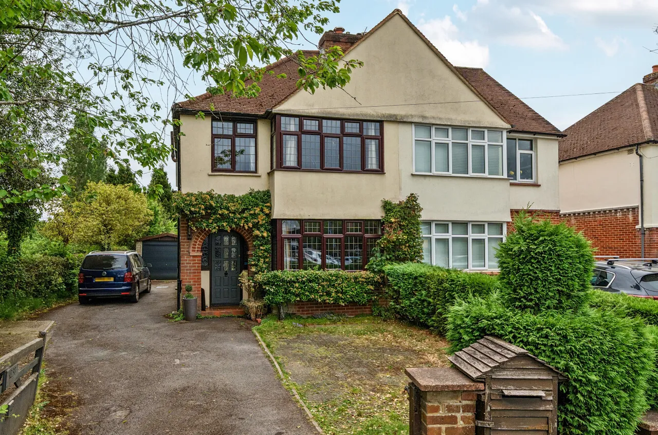 Guildford Road, West End, Woking, Surrey, GU24 9LT, photo 22
