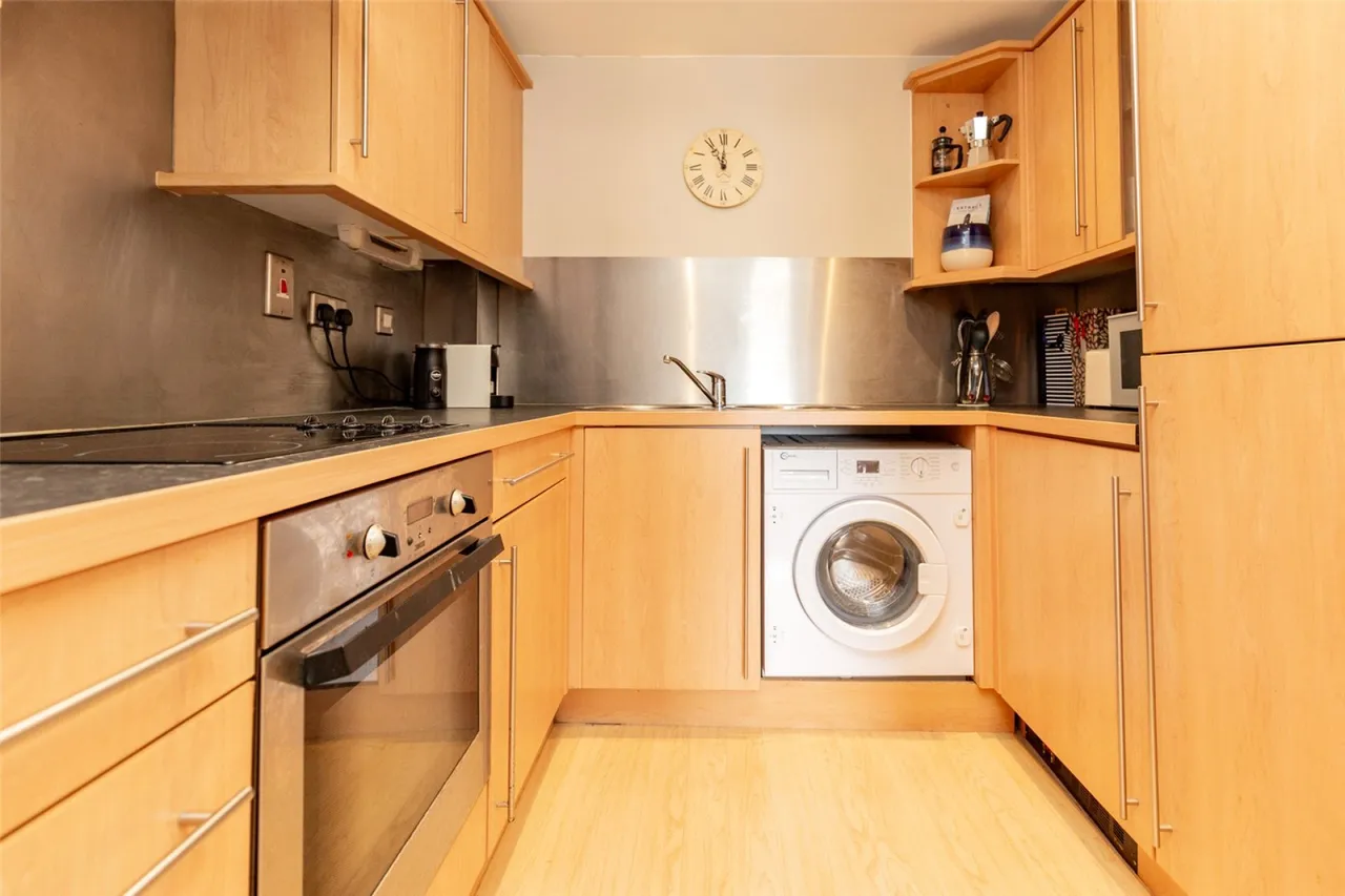 John Repton Gardens, Bristol, BS10, photo 6