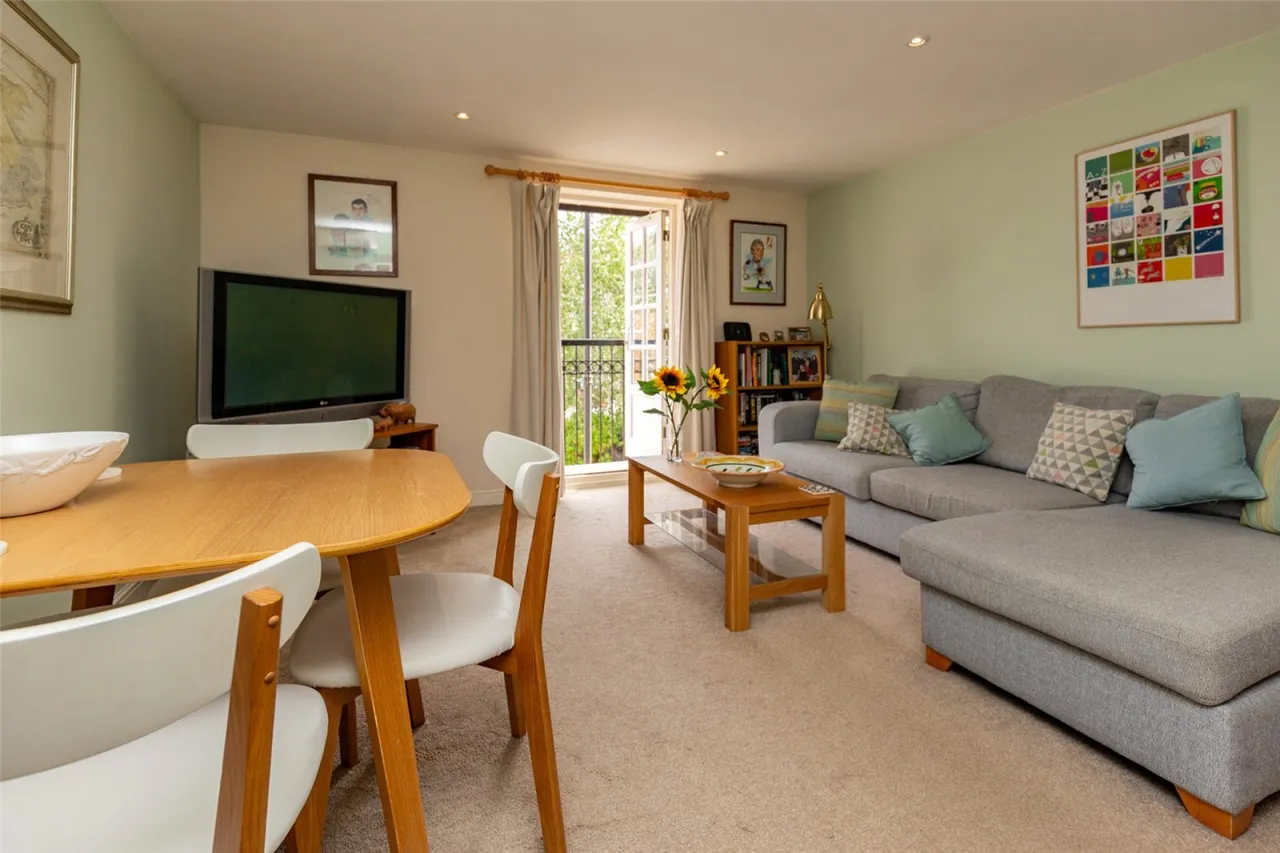 John Repton Gardens, Bristol, BS10, photo 4