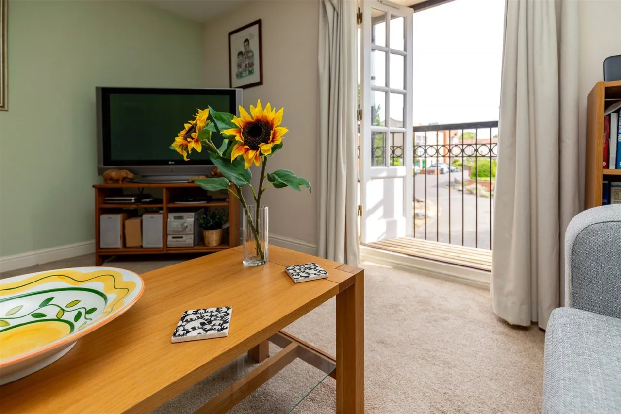 John Repton Gardens, Bristol, BS10, photo 5
