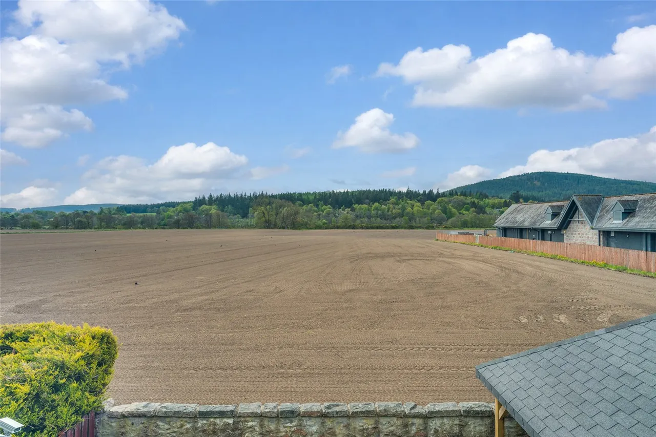 Old Mart Road, Aboyne, AB34, photo 23