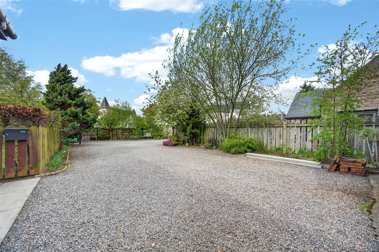 Old Mart Road, Aboyne, AB34, photo 24