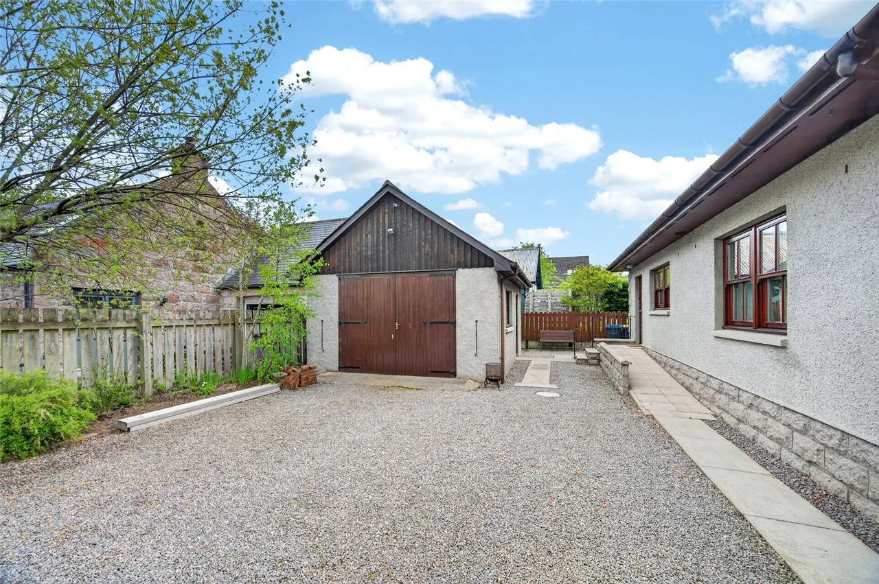 Old Mart Road, Aboyne, AB34, photo 28